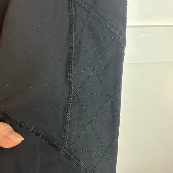 LULULEMON TOASTY TECH TIGHT - Picture 4 of 5